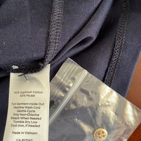 Talbots Black Label Navy Supima Cotton Blend Button Detail Sleeve - Picture 6 of 6